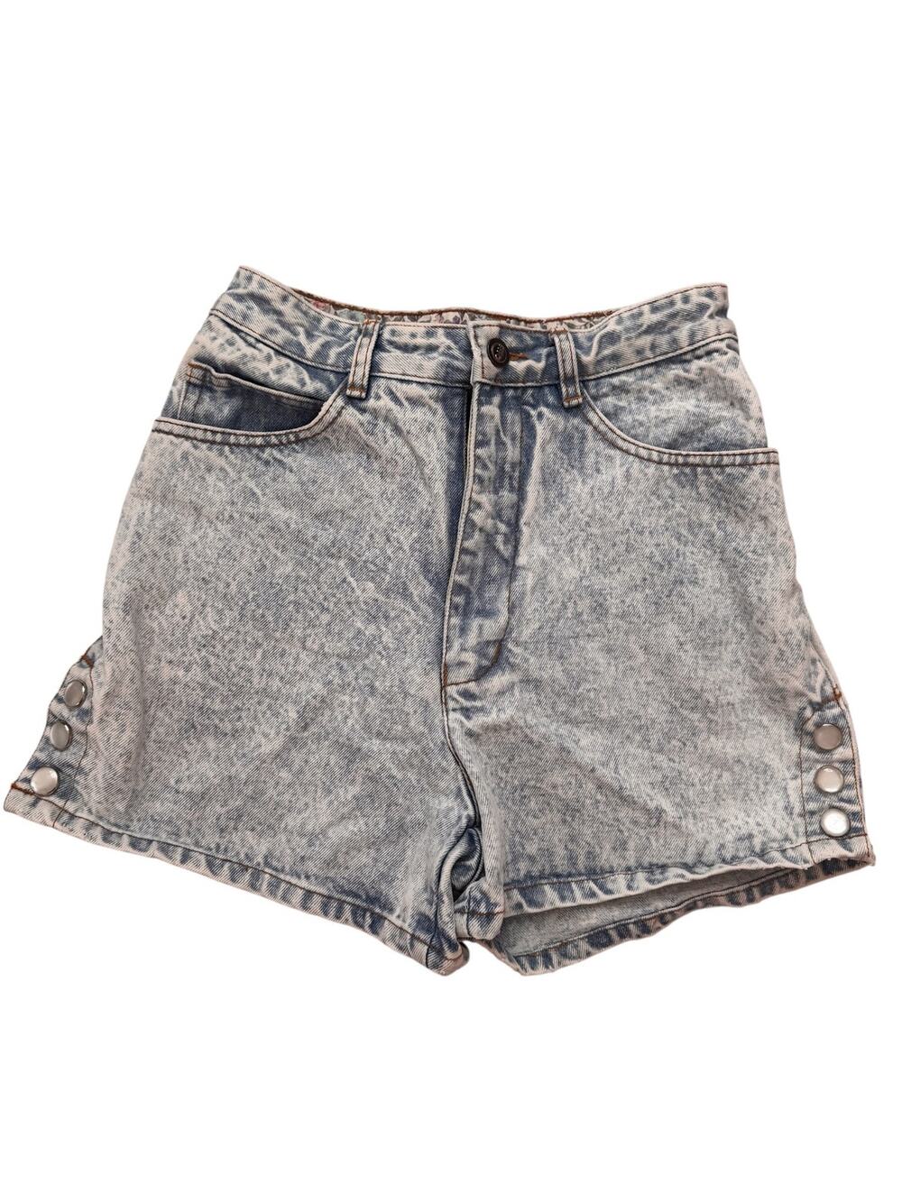 Vintage Acid Wash Floral Denim Shorts with Snaps at Hem Sz 5 RIO STEPHEN MARDON